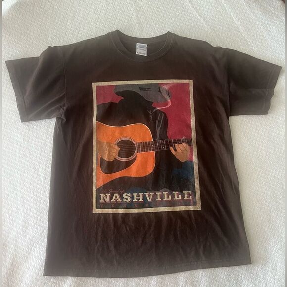 VINTAGE Nashville Music Fan Unisex Souvenir Short Sleeve Gildan T-Shirt Meidum - Picture 1 of 5